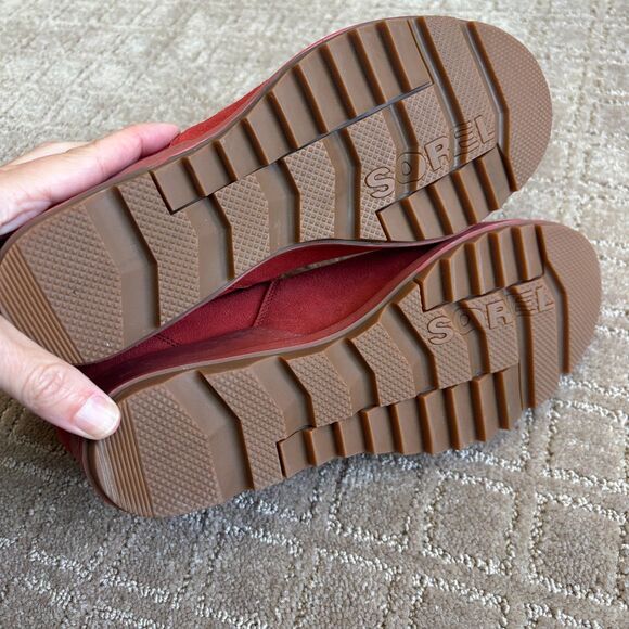 Sorel Evie Pull On Bootie Women's 9.5 Rust Red Waterproof Suede Wedge Ankle EUC - Picture 8 of 10